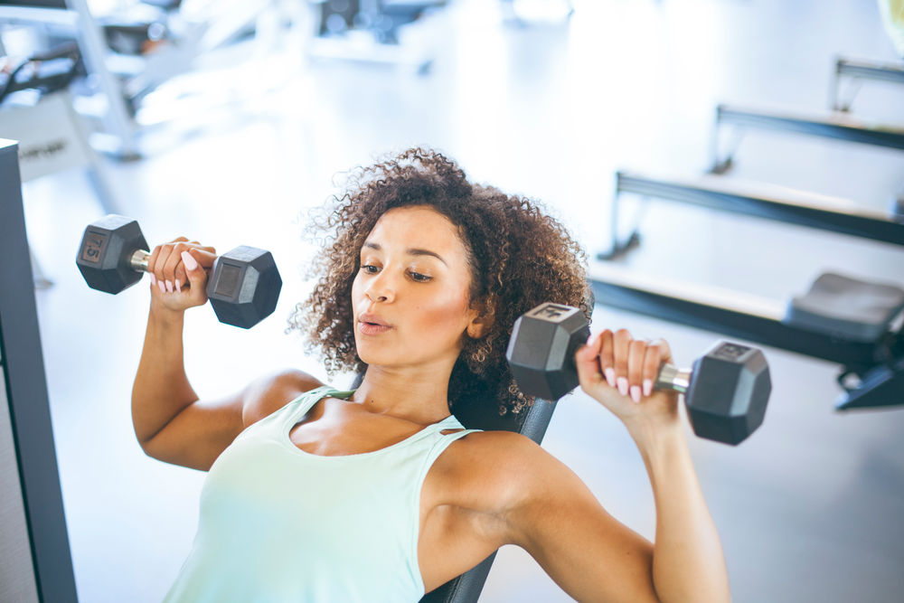 A Woman’s Guide to Weightlifting